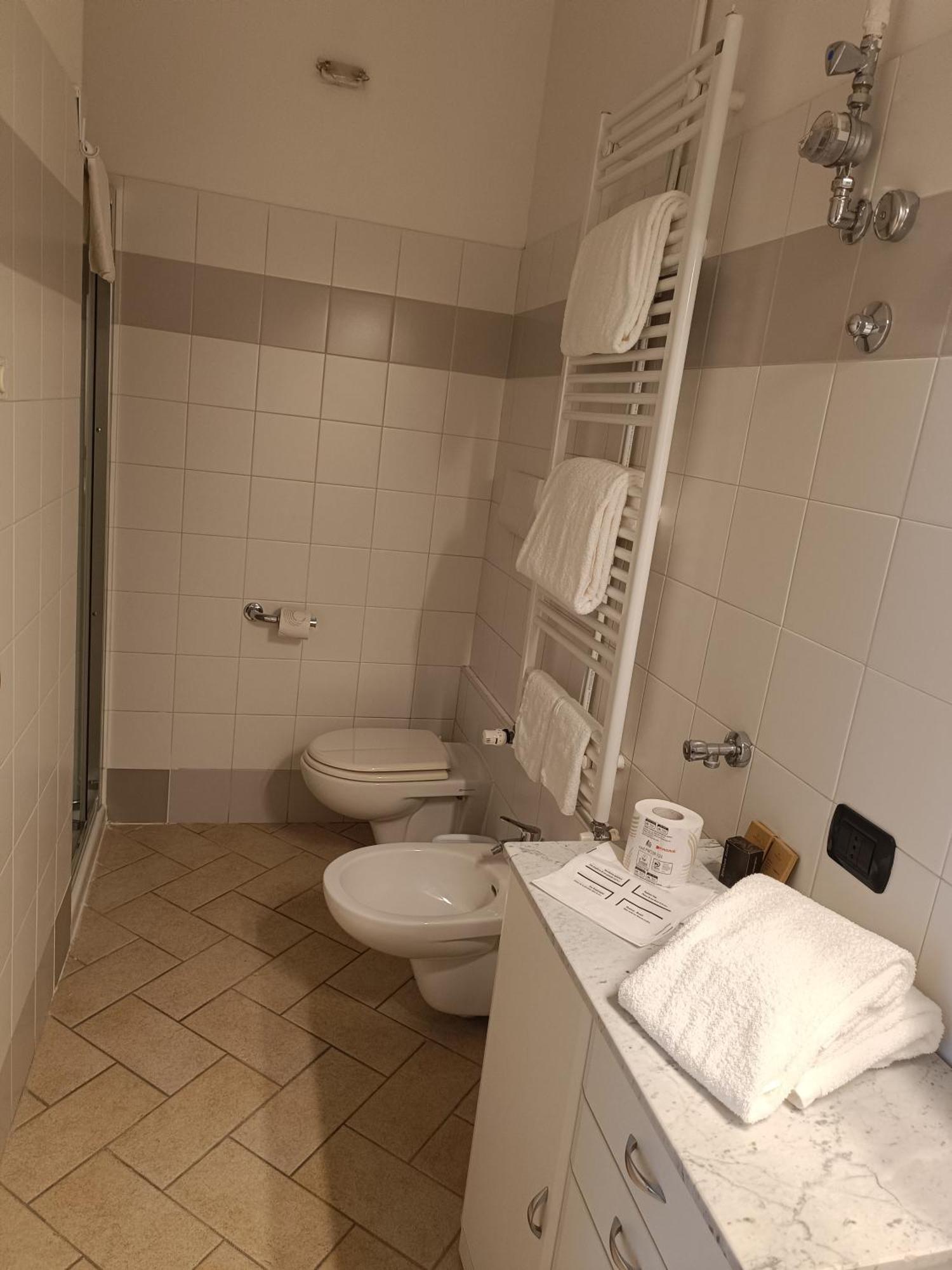 Residence Borromeo Cesano Maderno Esterno foto